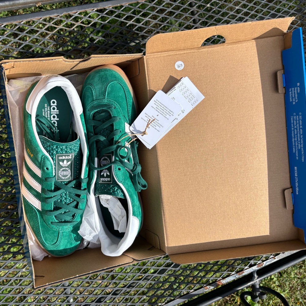 adidas Gazelle Indoor Shoes - Blue and White